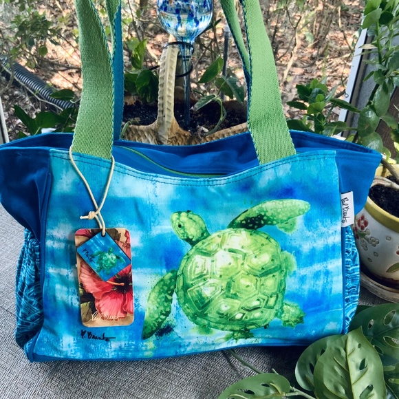 SEA TURTLE TROPICAL SUMMER Tote HANDBAG - SHOULDER  BAG 💙  NWT 💙 LIGHTWEIGHT - Picture 11 of 11